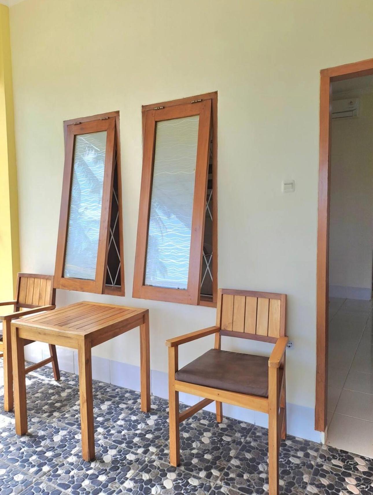 Kj Inn Homestay Senggigi Extérieur photo